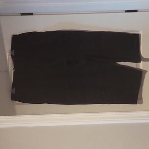 Avenue black linen capris. Size 18. New without tags. Never worn